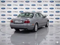 Usado Jaguar S-Type Executive 207 CV (152 kW) 2007 Gris / plata Berlina