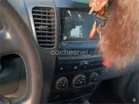 Usado Kia Sorento EX 140 CV (102 kW) 2006 Beige SUV