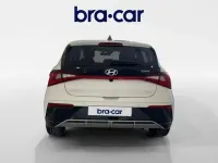 Usado Hyundai i20 101 CV (74 kW) 2025 Blanco Utilitario