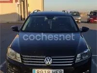 Usado VW Passat Highline 170 CV (125 kW) 2011 Azul Familiar