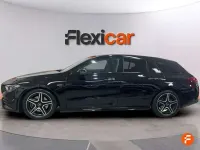 Usado Mercedes CLA200 Shooting Brake 150 CV (110 kW) 2021 Negro Familiar