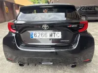 Usado Toyota Yaris 261 CV (191 kW) 2021 Negro Utilitario