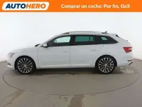 Usado Skoda Superb 190 CV (139 kW) 2016 Blanco Familiar