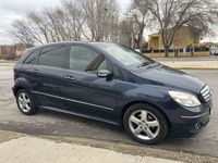 Usado Mercedes B180 109 CV (80 kW) 2007 Azul Monovolumen