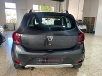 Usado Dacia Sandero Stepway 90 CV (66 kW) 2020 Gris / plata Berlina