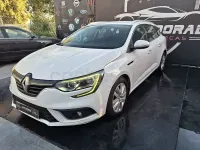 Usado Renault Mégane LIMITED 115 CV (84 kW) 2019 Blanco Berlina