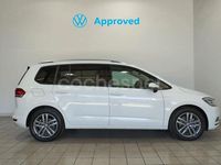 Usado VW Touran 122 CV (89 kW) 2024 Blanco Monovolumen