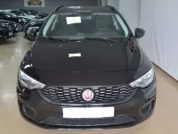 Usado Fiat Tipo Lounge 120 CV (88 kW) 2019 Negro Familiar