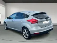 Usado Ford C-MAX Trend 115 CV (84 kW) 2017 Gris Monovolumen