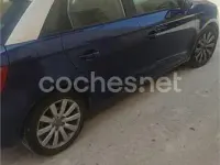 Usado Audi A1 Sportback 86 CV (63 kW) 2013 Azul Utilitario
