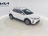 Usado Kia Stonic 100 CV (73 kW) 2024 Blanco SUV