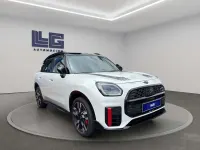 Usado Mini John Cooper Works 300 CV (220 kW) 2025 Blanco Utilitario