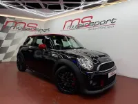 Usado Mini John Cooper Works 211 CV (155 kW) 2012 Negro Utilitario