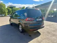 Usado Ford Galaxy Ghia 140 CV (102 kW) 2007 Negro Monovolumen