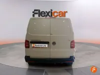 Usado VW Transporter 120 CV (88 kW) 2018 Blanco Van