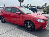 Usado Seat Leon Style 110 CV (80 kW) 2014 Rojo Berlina