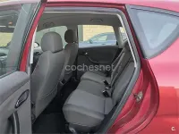 Usado Seat Toledo Sport 105 CV (77 kW) 2004 Granate Berlina