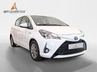 Usado Toyota Yaris Hybrid Advance 100 CV (73 kW) 2018 Blanco Berlina