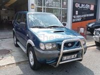 Usado Nissan Terrano Comfort 100 CV (73 kW) 2000 Azul SUV
