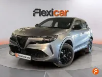 Usado Alfa Romeo Junior 136 CV (100 kW) 2025 Gris / plata SUV