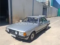 Usado Ford Granada Ghia 150 CV (110 kW) 1982 Gris / plata Berlina