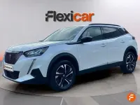 Usado Peugeot 2008 Allure 130 CV (95 kW) 2023 Blanco SUV