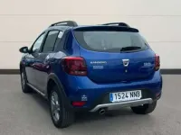 Begagnad Dacia Sandero Essentiel 101 HK (74 kW) 2020 Blå Sedan