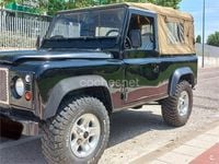 Usado Land Rover Defender 112 HP (82 kW) 1995 Preto SUV