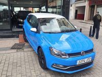 Usado VW Polo Advance 90 CV (66 kW) 2016 Azul Berlina
