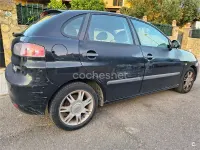 Usado Seat Ibiza Reference 70 CV (51 kW) 2007 Negro Utilitario