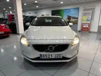 Usado Volvo V40 Momentum 190 HP (139 kW) 2017 Branco Sedan
