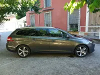 Usado Peugeot 308 SW Allure 150 CV (110 kW) 2017 Gris / plata Familiar