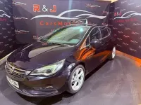 Usado Opel Astra Dynamic 110 CV (80 kW) 2018 Azul Berlina