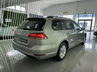 Usado VW Golf VIII Edition 116 CV (85 kW) 2021 Gris Familiar