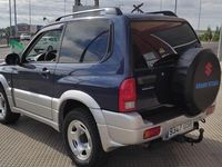 Usado Suzuki Grand Vitara 110 CV (80 kW) 2005 Azul SUV