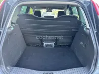 Usado Ford C-MAX Ghia 109 CV (80 kW) 2005 Gris / plata Monovolumen