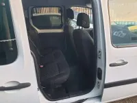 Usado Renault Kangoo 75 CV (55 kW) 2012 Blanco Monovolumen
