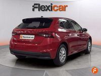 Usado Skoda Fabia Selection 95 CV (69 kW) 2024 Rojo Berlina