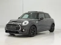 Usado Mini Cooper SD 170 CV (125 kW) 2018 Gris / plata Utilitario