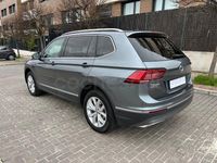 Usado VW Tiguan Allspace Sportline 200 CV (147 kW) 2021 Gris / plata SUV