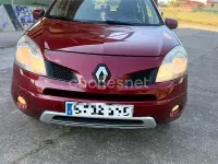 Usado Renault Koleos Expression 150 CV (110 kW) 2010 Granate SUV