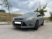 Usado Ford Focus Titanium 163 CV (119 kW) 2013 Gris / plata Berlina