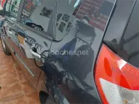 Usado Renault Scénic II Expression 130 CV (95 kW) 2006 Negro Monovolumen