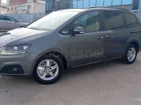 Usado Seat Alhambra 4Drive 140 CV (102 kW) 2014 Gris / plata Monovolumen
