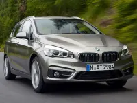 Käytetty BMW 218 Active Tourer 150 HP (110 kW) 2016 Valkoinen Tila-auto