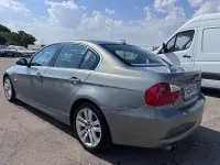Usado BMW 325 Comfort Edition 218 CV (160 kW) 2006 Gris / plata Berlina