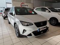 Usado Seat Arona Xperience 116 CV (85 kW) 2025 Blanco nevada  techo negro midnight SUV