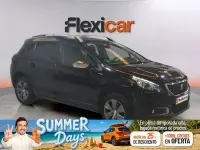 Usado Peugeot 2008 Allure 110 CV (80 kW) 2018 Negro SUV