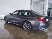 Usado BMW 320 Comfort Edition 190 CV (139 kW) 2021 Gris Berlina