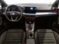Usado Seat Arona FR 110 CV (80 kW) 2022 Gris SUV